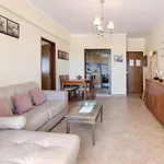 Apartment Vip T2 Em Frente A Quarteira