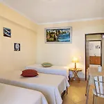 Apartment Vip T2 Em Frente A Quarteira